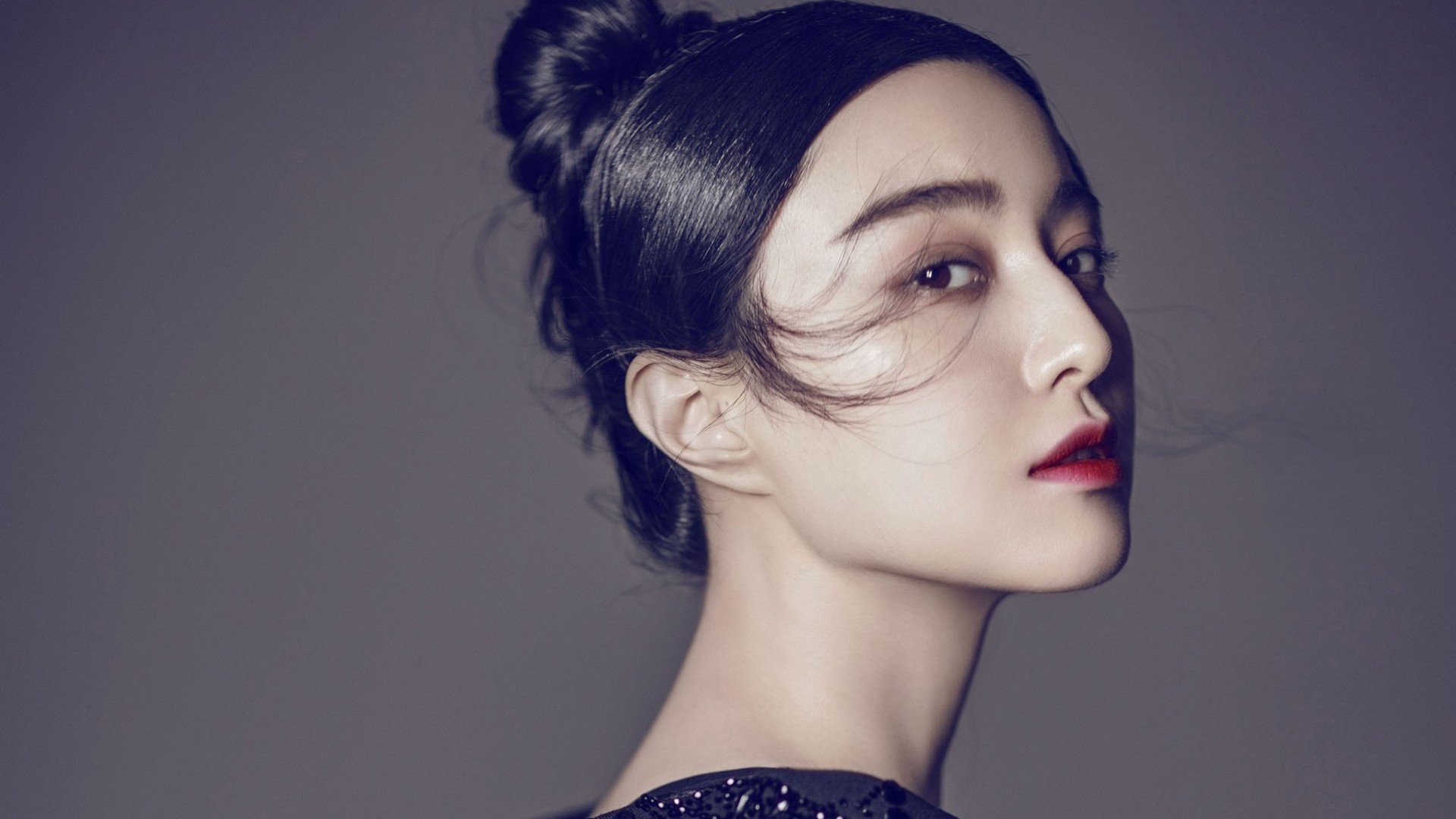 爱游戏体育平台-独行侠官方商城上线新赛季主题周边产品,独行侠今日首发